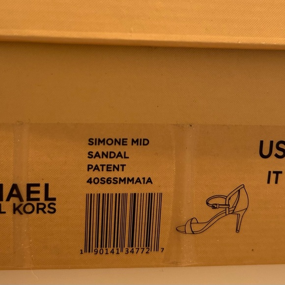 Michael Kors Simone Sandal - Picture 9 of 14